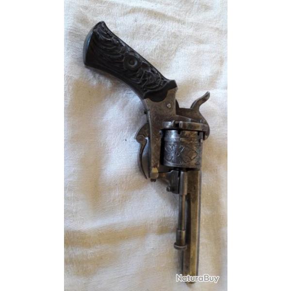 pistolet a broche