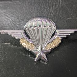 * Insigne brevet militaire parachutiste para opérationnel commando beret badge airborne Tbe