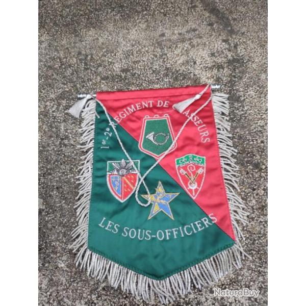 Fanion rgiment de chasseurs