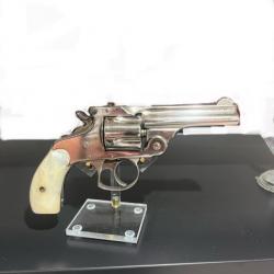 Smith & Wesson calibre 38 SW