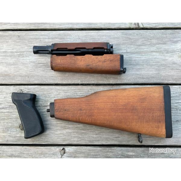 Crosse & Garde main Zastava M70