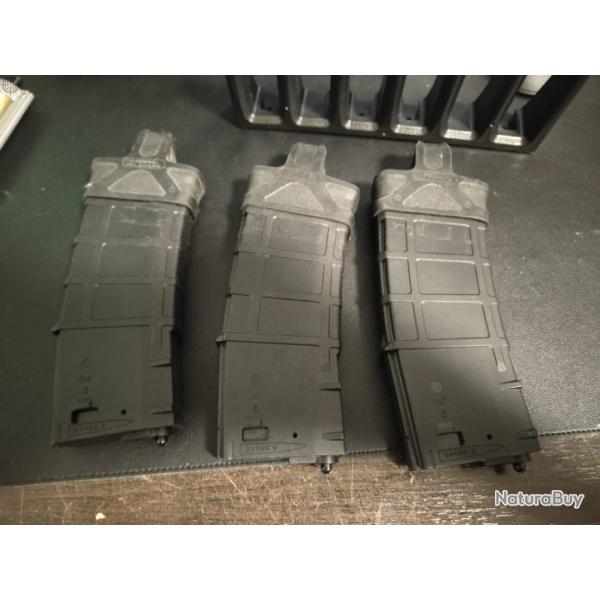 3X CHARGEUR AEG