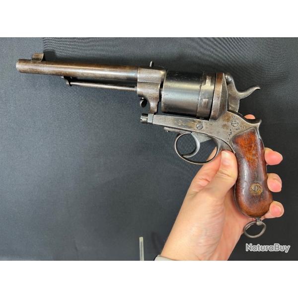 REVOLVER GASSER MILITAIRE cal 11mm GASSER(?)