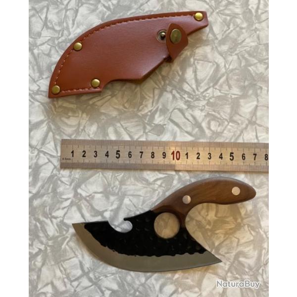Couteau atypique style racloir  peau ancien