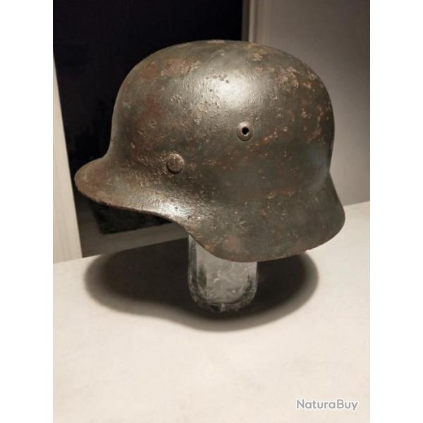 Casque allemand petite taille ,  pas de marquage, pas d' insigne, un peu de tches de rouille