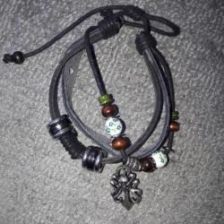 Bracelet de BIKER Rares faits main Chasse Pêcheur Nature Aventure artisanat folk ART cuir et perles