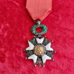 Croix de chevalier de la légion d'honneur en argent WW2 III° rép 10