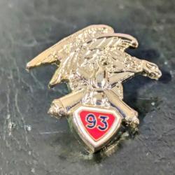 B pins insigne militaire 93e RAM regiment d'artillerie de montagne armée de terre Tres bon etat - jo