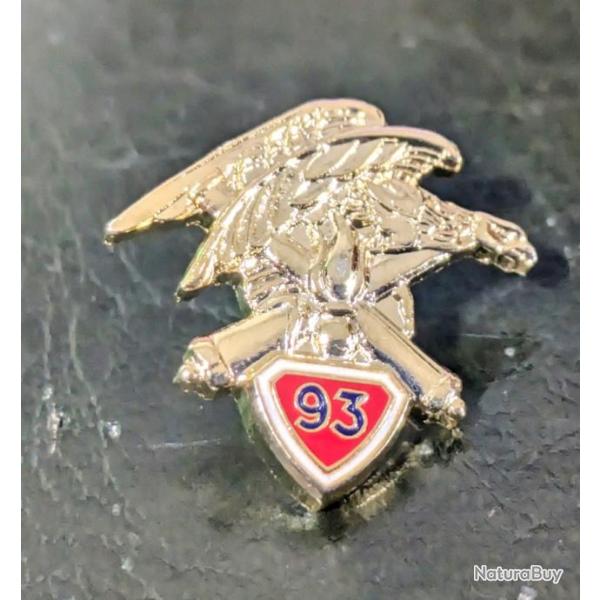 B pins insigne militaire 93e RAM regiment d'artillerie de montagne arme de terre Tres bon etat - jo