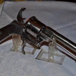 GROS REVOLVER A BROCHE LEFAUCHEUX CALIBRE 12 MM