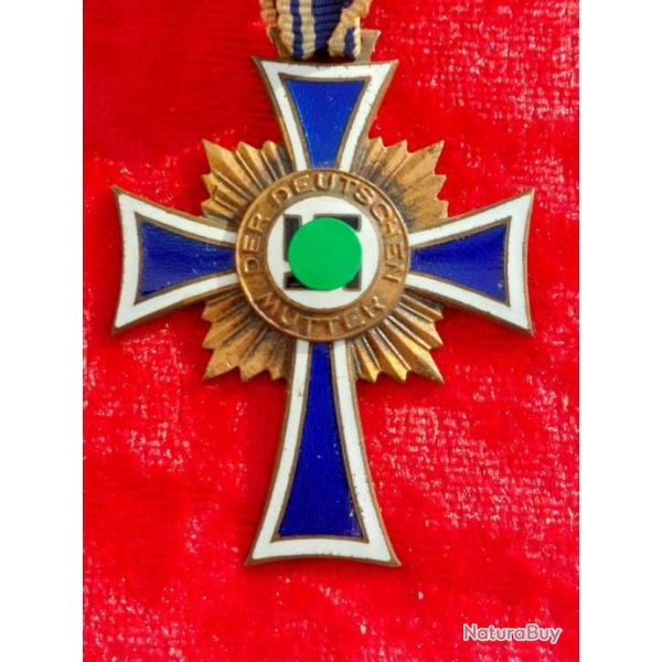 Croix des mres bronze long ruban WW2