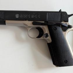 Pistolet d'alarme 9mm réplique colt 45 1911