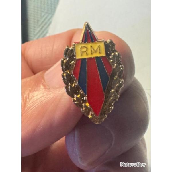 Pins retrait militaire