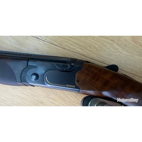 Beretta 692 black