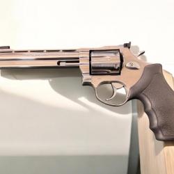 TAURUS 689 357 MAGNUM 6" STAINLESS "EURO CHAMPION"