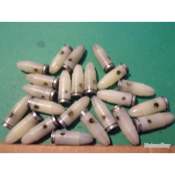 23 Munitions 9 mm Para  blanc en plastic, neutralises