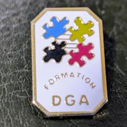 B pins insigne militaire Formation DGA direction generale armement armée badge arsenal toulon Tres b