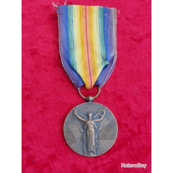 Mdaille interallies 1922 MORLON 2