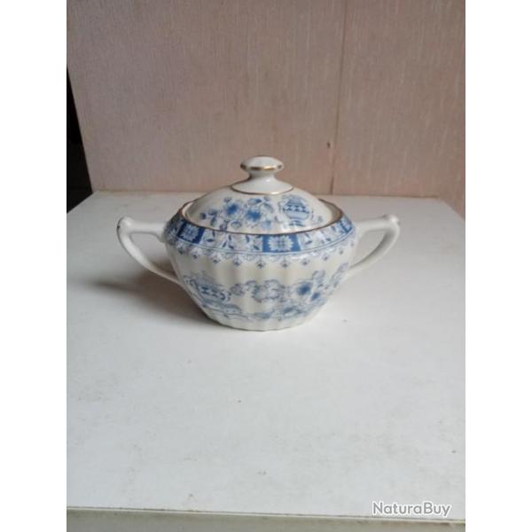 sucrier en porcelaine bavaria bleu chine hauteur 9 cm x 14 cm