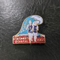 A pins insigne militaire marine nationale Colombes Toulon 1993 ancre armee pin Taille : 20 * 19 mm T