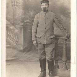 CARTE PHOTO MILITARIA   -  SOLDAT