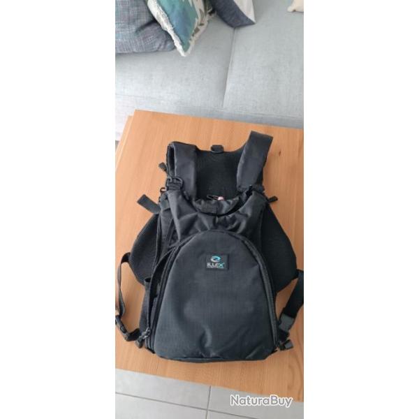 Chest pack illex