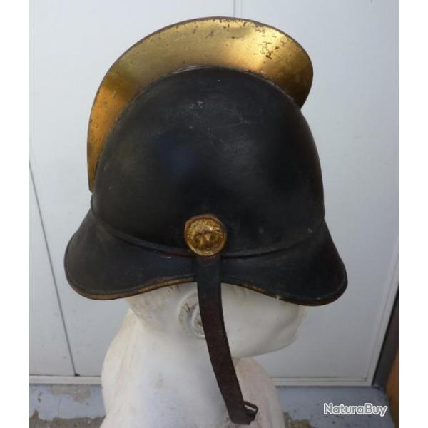 Ancien casque de pompier