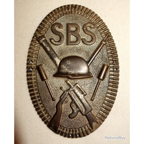 INSIGNE/PLAQUE de MANCHE du FREIKORPS ALLEMAND  STURMBATAILLON SCHMIDT .  /8653