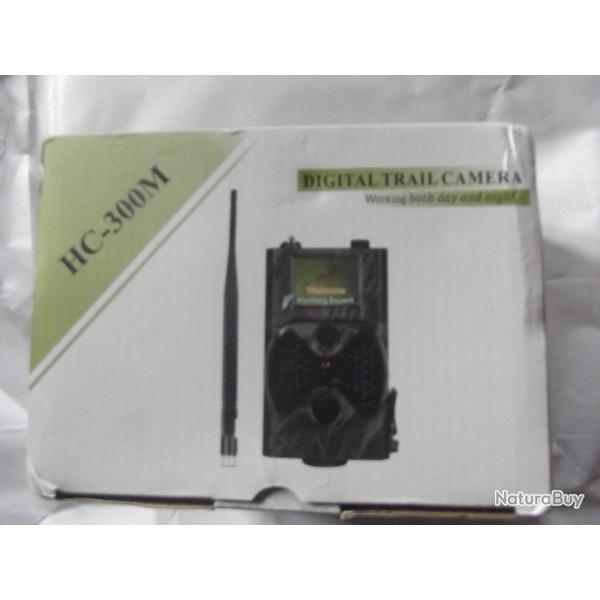 CAMERA DE CHASSE  HC 300 M