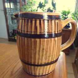 VIEUX PICHET A RTISANAL FAIT MAIN POUR: EAU //JUS DE FRUITS // VIN - etc -  COLLECTION OBJETS DIVERS