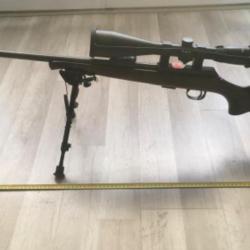 Carabine 22 Lr,CZ 457, finition bois, lunette 8-32x56, trépied 2 chargeurs 5 et 10 coups.