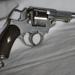 REVOLVER MODELE 1873 CALIBRE 11mm-SAINT ETIENNE-S.1876-CAVALERIE-GENDARMERIE-ARTILLERIE-1914/1918