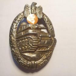 Badge   Allemand WW2 en reproduction   A10