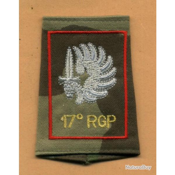 Passant dpaule du 17 RGP  -  17 Rgiment du Gnie Parachutiste