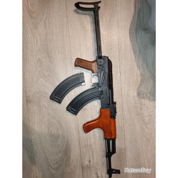 Ak aim bois metal