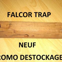 devant FALCOR TRAP NEUF fusil MANUFRANCE - VENDU PAR JEPERCUTE (S20E26)