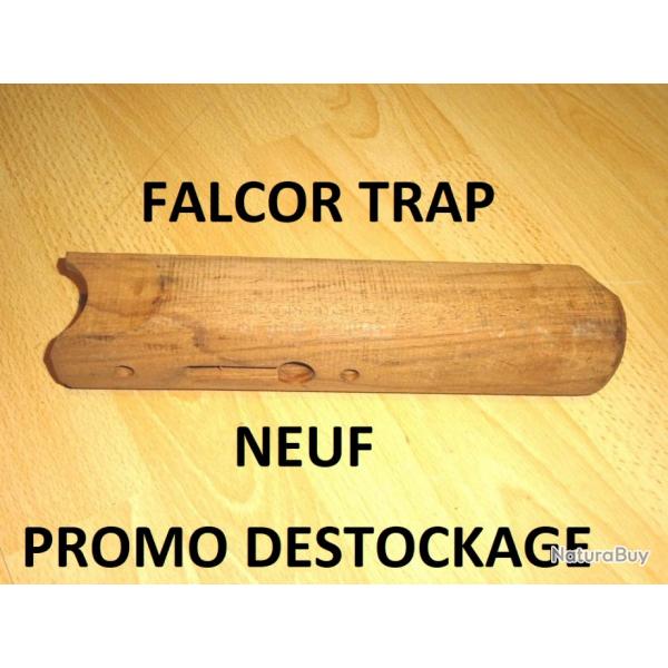 devant FALCOR TRAP NEUF fusil MANUFRANCE - VENDU PAR JEPERCUTE (S20E26)