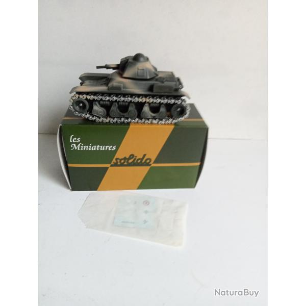 char solido France le char lger R35 neuf avec accessoires n233 01/73