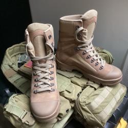 Rangers armée française FÉLIN taille 43 neuve.