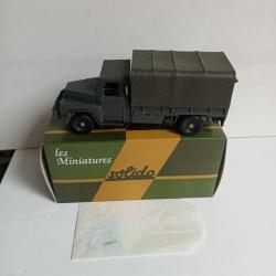 solido camion l'acmat VRAL 4X4 baché neuf avec accessoires