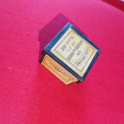 8/92  revolver boîte cartouches vide