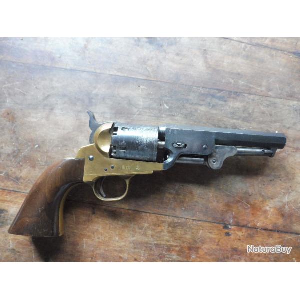 revolver poudre noire navy model 1851 barillet decor avec des bateaux cal 36 italie