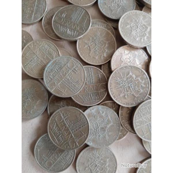 Bon lot de 20 pices franaises de 10 francs, dates diverses.