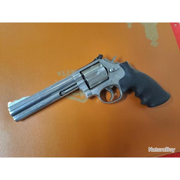 SMITH WESSON 686-4 CAL.357 MAG / CANON 6 POUCES EN TRES BON ETAT/ FINITION CHROME