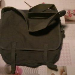 ancienne musette M51 toile verte neuve