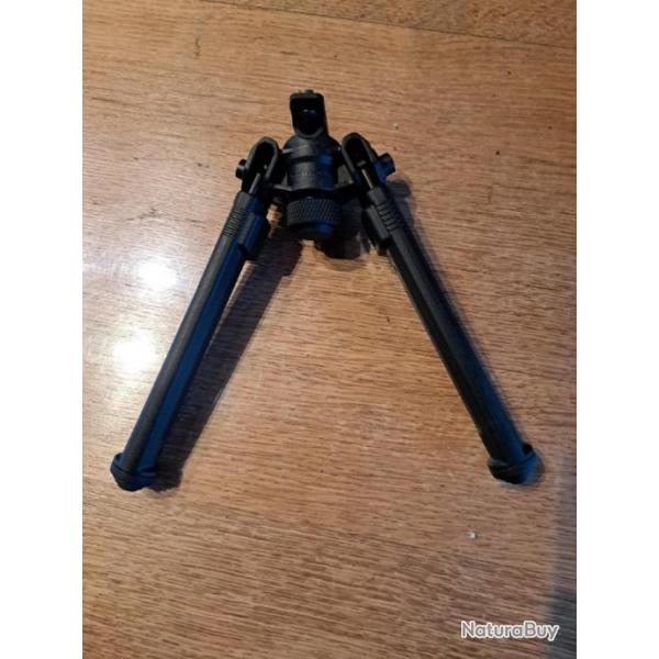 bipied magpul