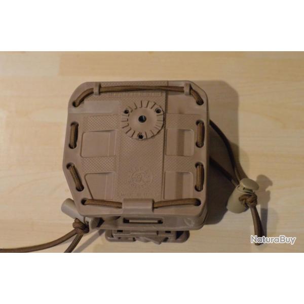 Holster Universel FDE/ TAN de marque VEGA