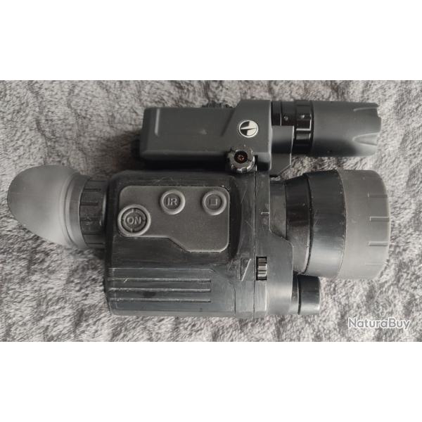 Monoculaire Pulsar NV Recon 550R + Torche IR Pulsar L-915