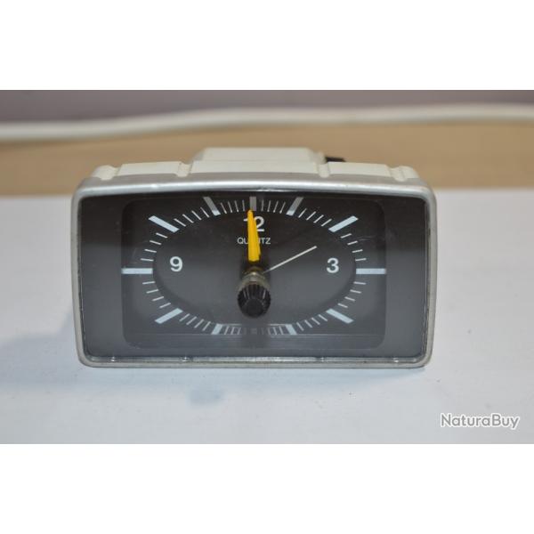 Ancienne Horloge de Bord pour vhicule Ancien FORD TANUS TC3   tester (12)