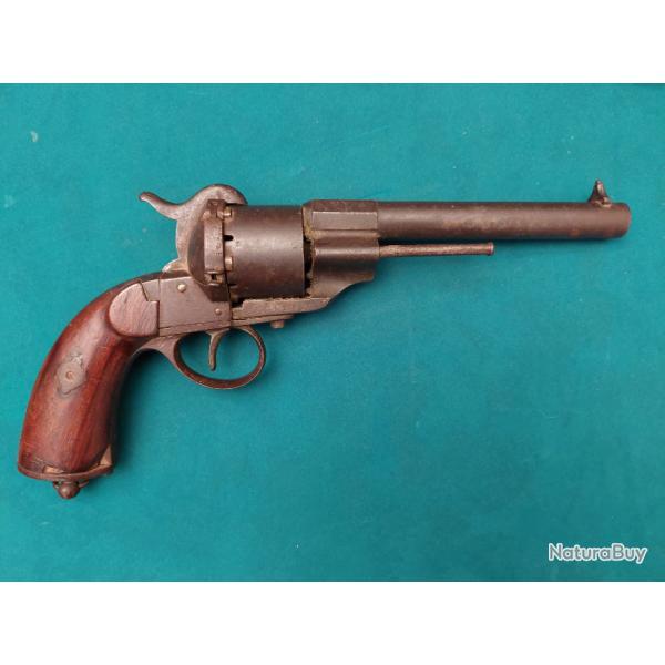 Revolver ancien E. LEFAUCHEUX calibre 11 ; annes 1850-1870